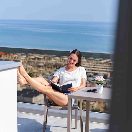 Hotel Ascot Riccione Ngoại thất bức ảnh