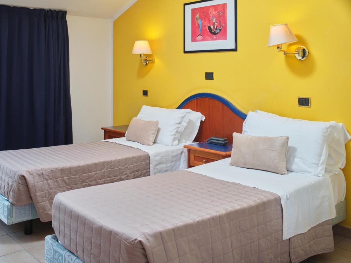 Hotel Ascot Riccione Ngoại thất bức ảnh
