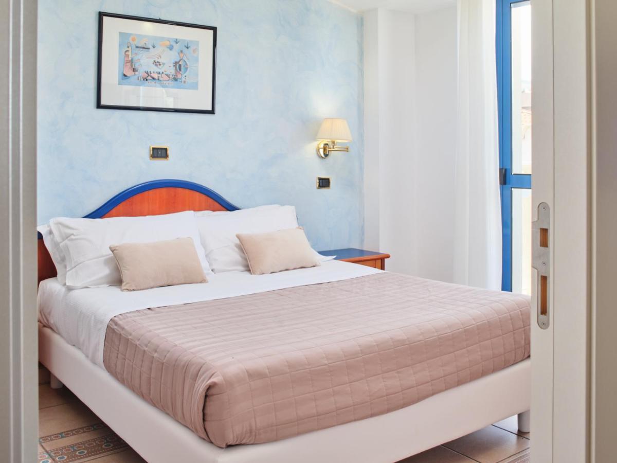 Hotel Ascot Riccione Ngoại thất bức ảnh
