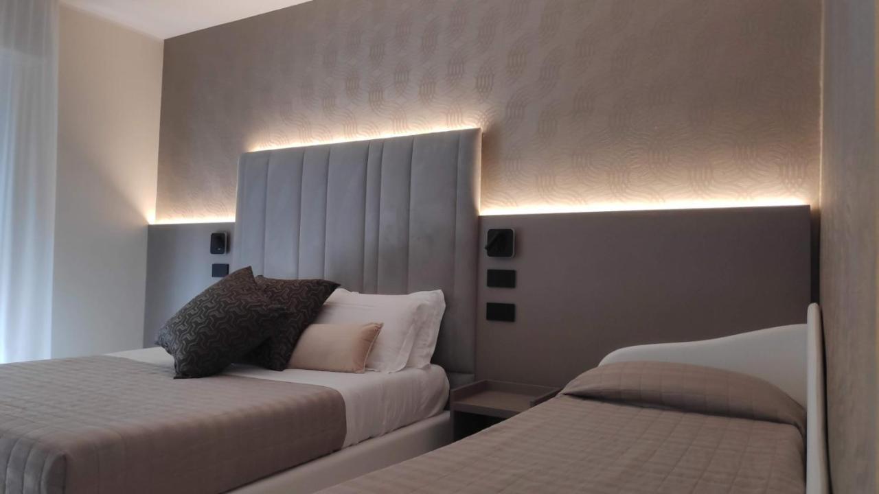 Hotel Ascot Riccione Ngoại thất bức ảnh