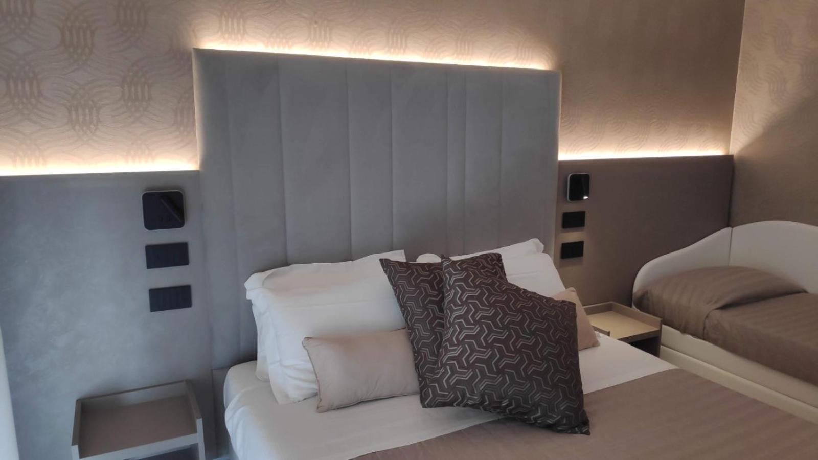 Hotel Ascot Riccione Ngoại thất bức ảnh