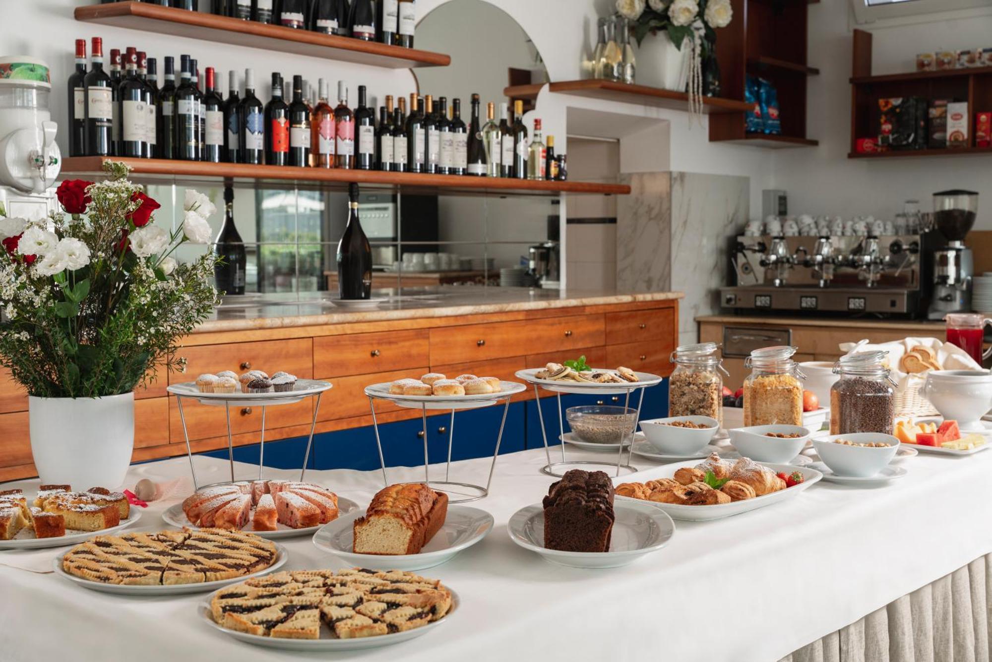 Hotel Ascot Riccione Ngoại thất bức ảnh