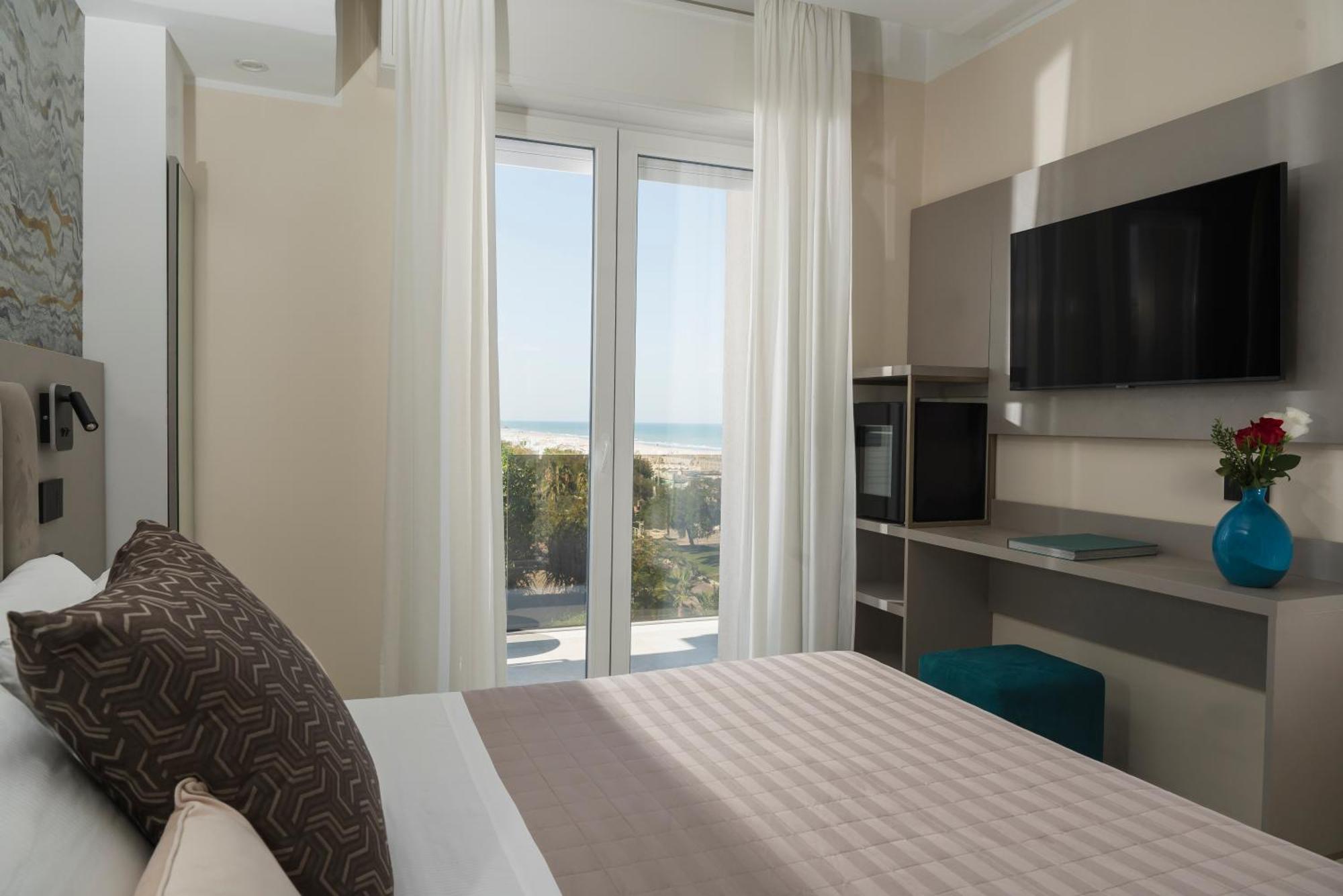 Hotel Ascot Riccione Ngoại thất bức ảnh